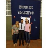 NOCHE DE TALENTOS